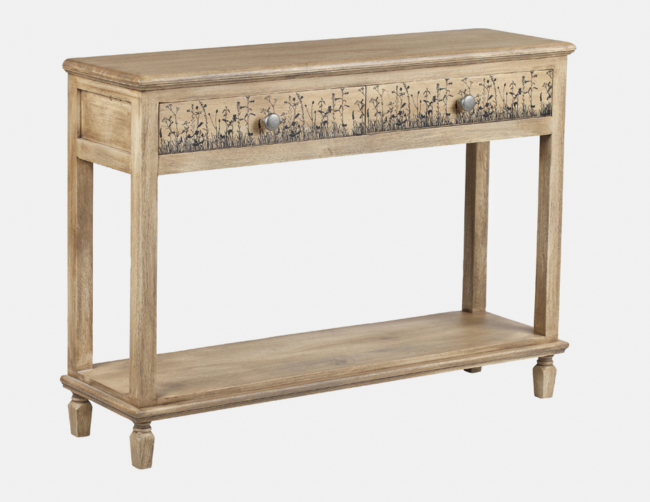 zdobiony podłużny stolik z szufladami i półką z jasnego drewna